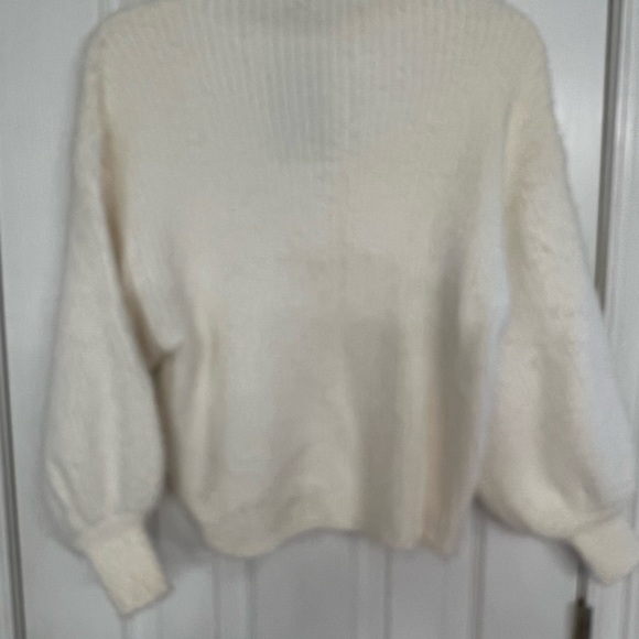 NWT Zara Sweater - Picture 4 of 4
